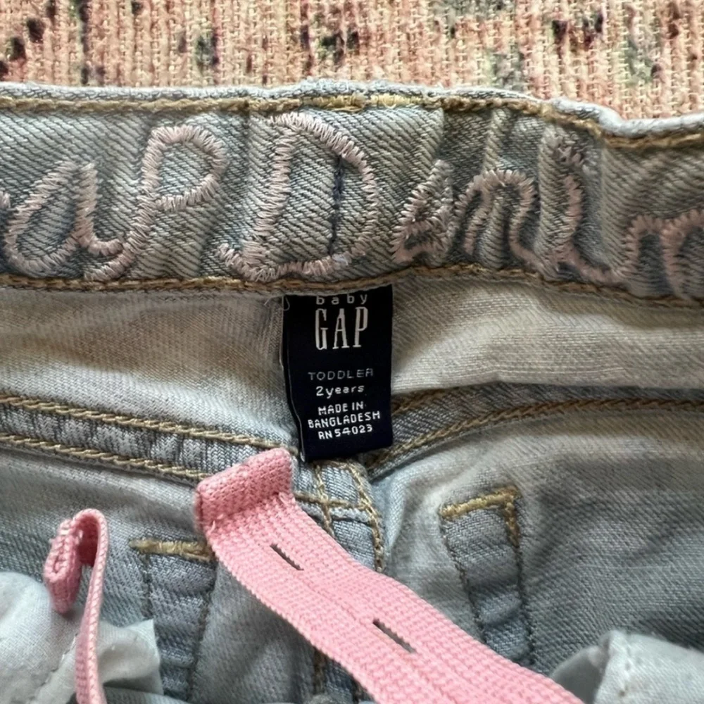 GAP Kids Baby Girl  Soft Blue Cropped Denim Jeans 2t